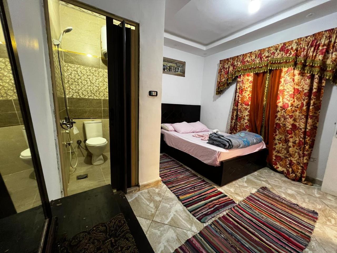 Bed and Breakfast Jana Pyramids View In 3 Kafrat al Jabal Экстерьер фото