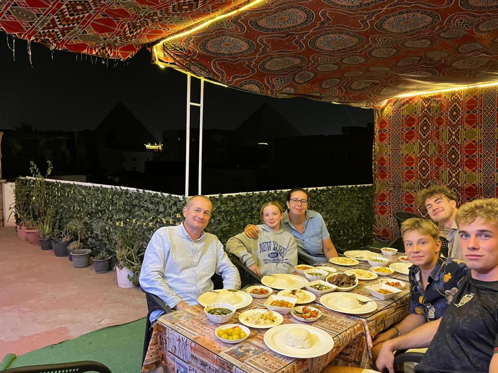 Bed and Breakfast Jana Pyramids View In 3 Kafrat al Jabal Экстерьер фото