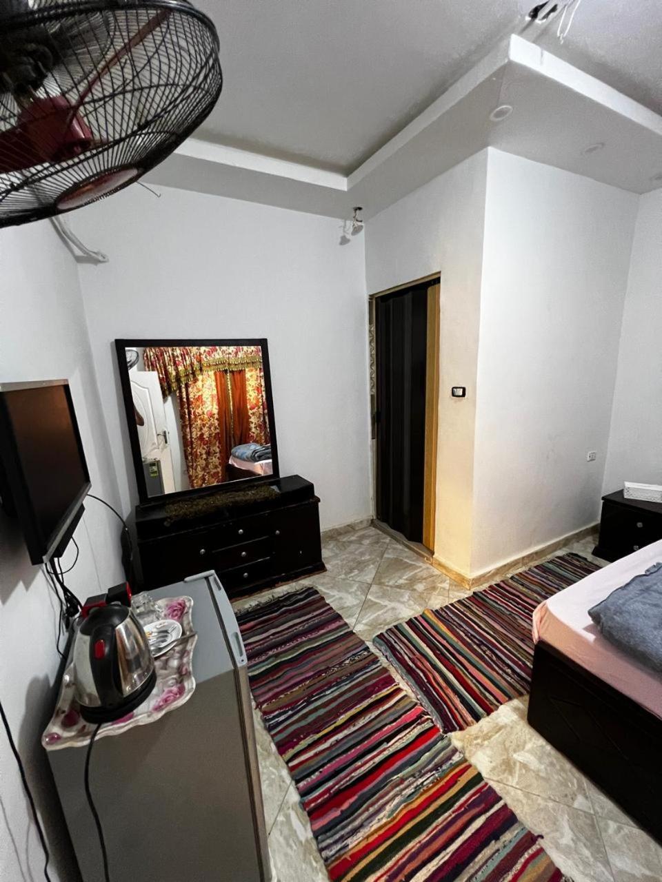 Bed and Breakfast Jana Pyramids View In 3 Kafrat al Jabal Экстерьер фото